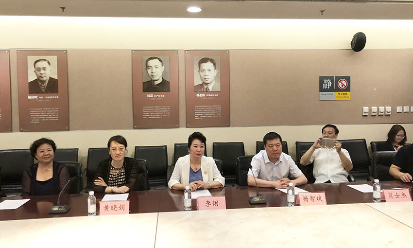 mg冰球突破豪华版(试玩)官方网站