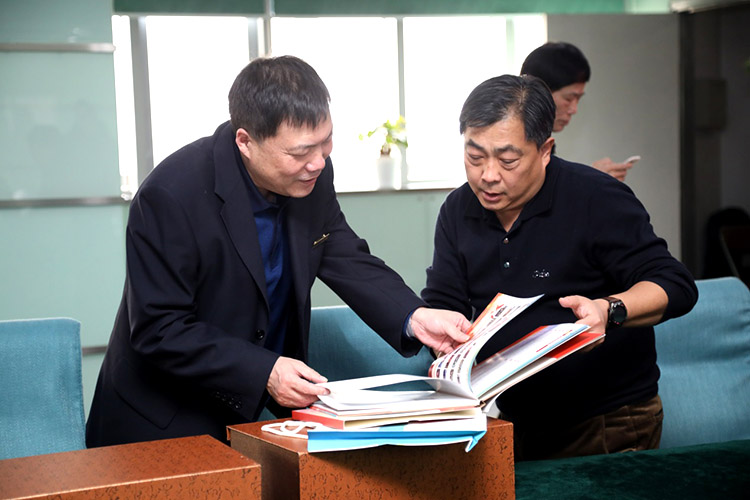mg冰球突破豪华版(试玩)官方网站