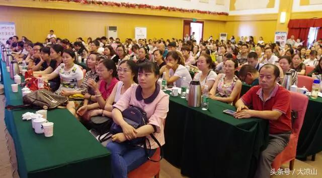 mg冰球突破豪华版(试玩)官方网站