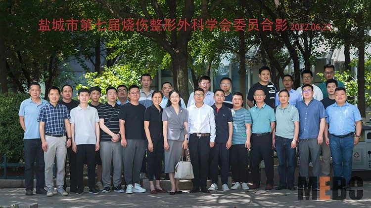 mg冰球突破豪华版(试玩)官方网站