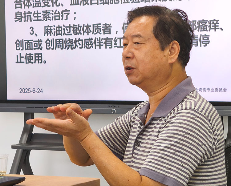 mg冰球突破豪华版(试玩)官方网站